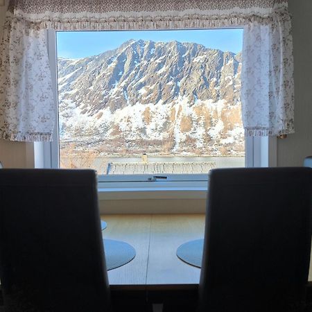 Вилла Hus Gryllefjord Экстерьер фото
